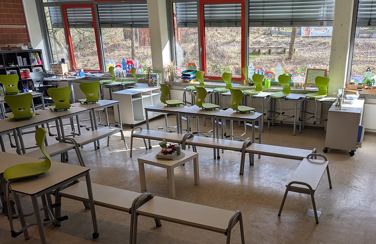 Neue Möbel für alle Klassen